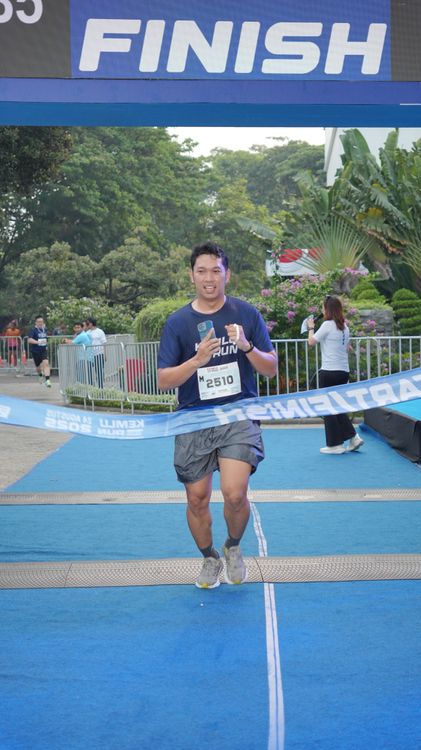 Race photo from KEMLU RUN 2025