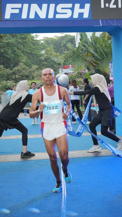 Race photo from KEMLU RUN 2025