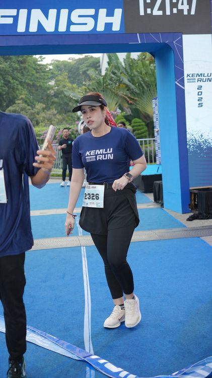 Race photo from KEMLU RUN 2025