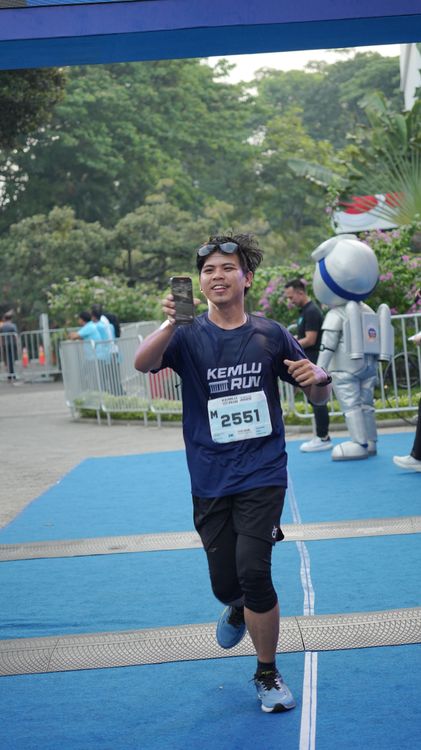 Race photo from KEMLU RUN 2025