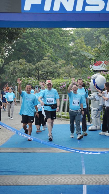Race photo from KEMLU RUN 2025