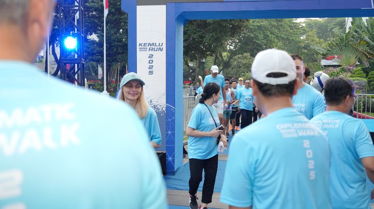 Race photo from KEMLU RUN 2025