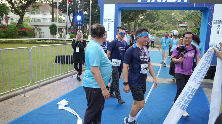 Race photo from KEMLU RUN 2025