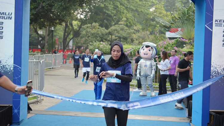 Race photo from KEMLU RUN 2025