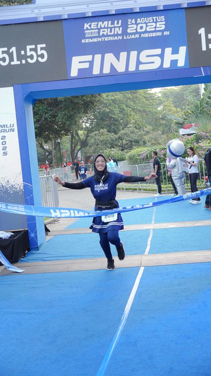 Race photo from KEMLU RUN 2025