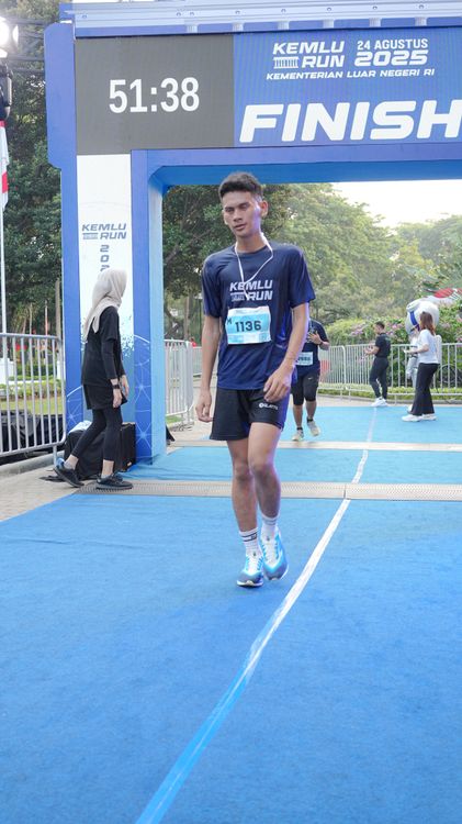 Race photo from KEMLU RUN 2025
