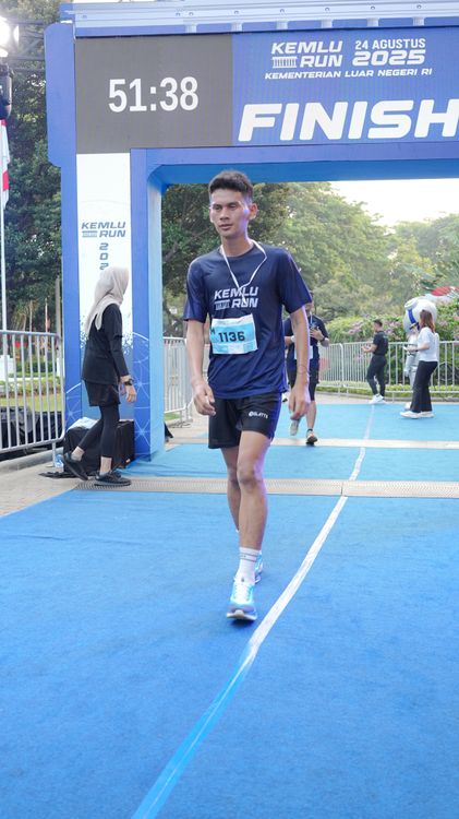 Race photo from KEMLU RUN 2025