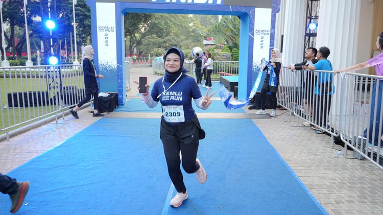 Race photo from KEMLU RUN 2025