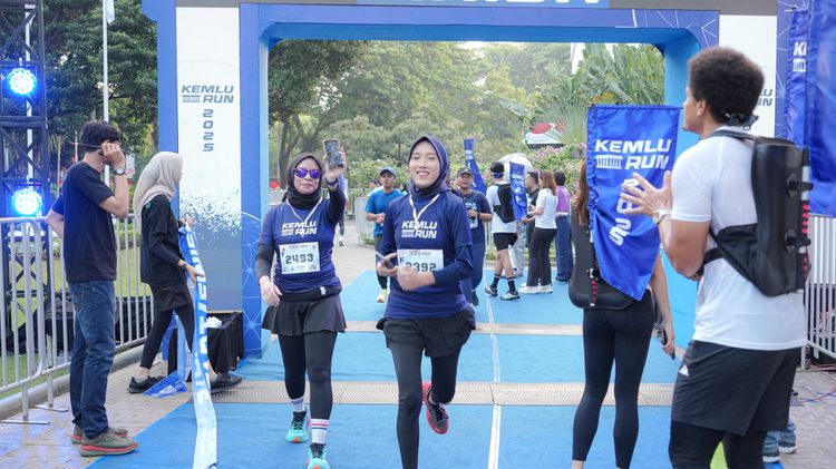 Race photo from KEMLU RUN 2025