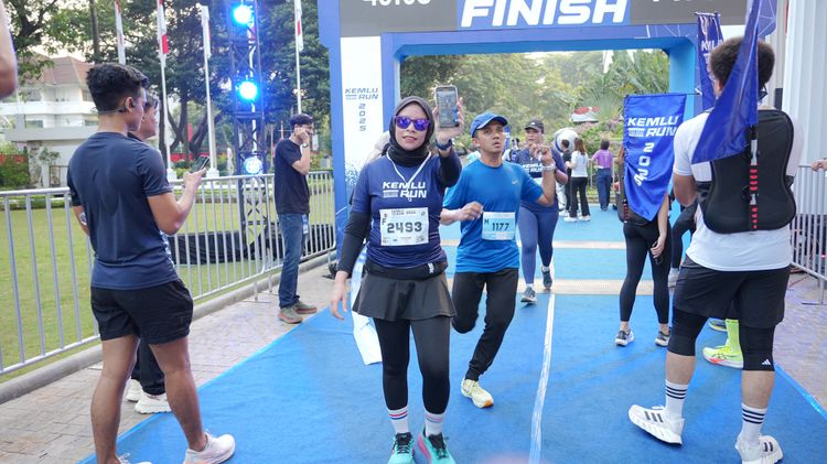 Race photo from KEMLU RUN 2025