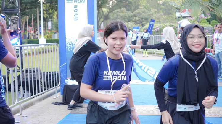 Race photo from KEMLU RUN 2025