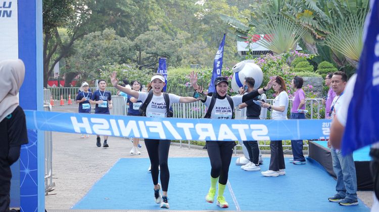 Race photo from KEMLU RUN 2025
