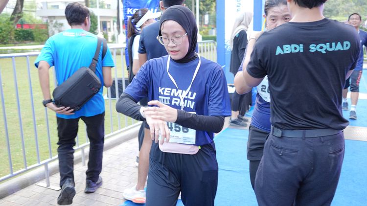 Race photo from KEMLU RUN 2025