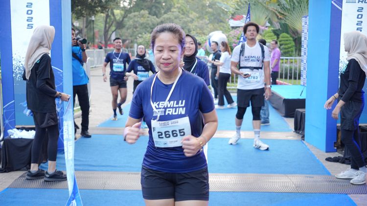 Race photo from KEMLU RUN 2025
