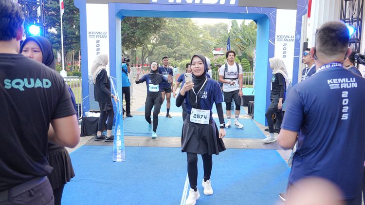 Race photo from KEMLU RUN 2025