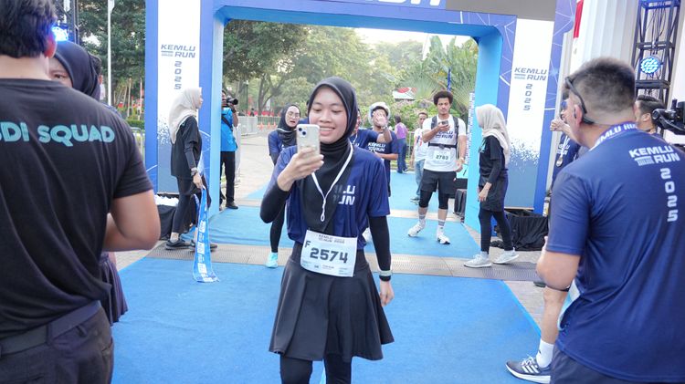 Race photo from KEMLU RUN 2025