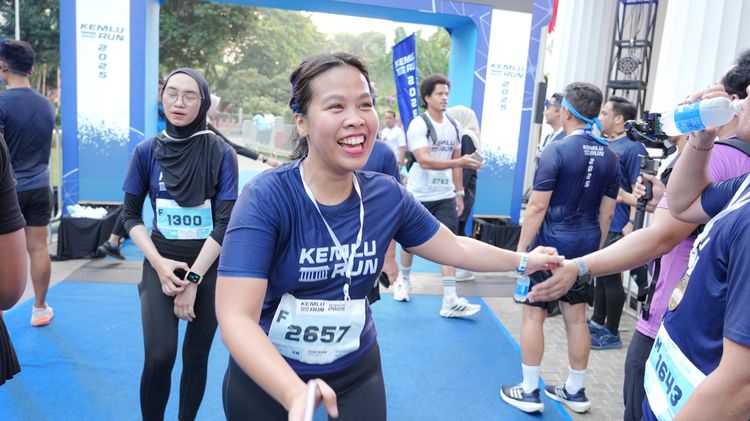 Race photo from KEMLU RUN 2025
