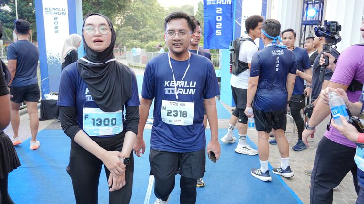 Race photo from KEMLU RUN 2025