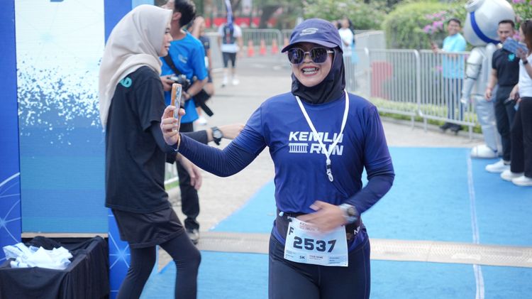 Race photo from KEMLU RUN 2025