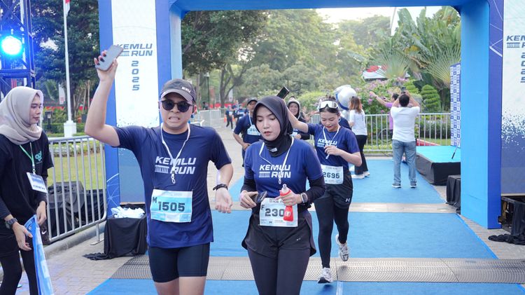 Race photo from KEMLU RUN 2025