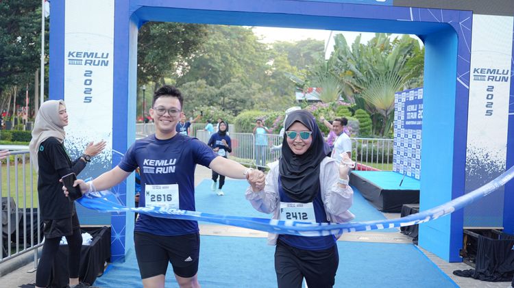 Race photo from KEMLU RUN 2025
