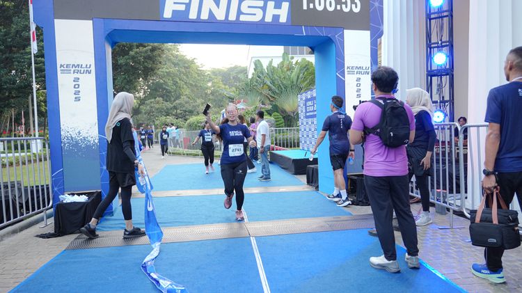 Race photo from KEMLU RUN 2025