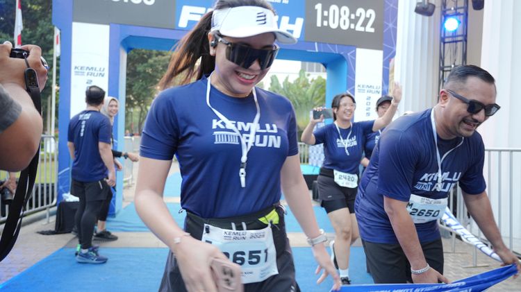 Race photo from KEMLU RUN 2025