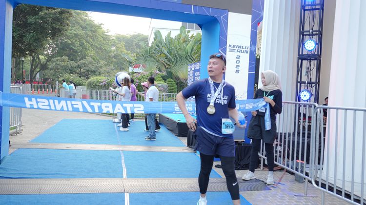 Race photo from KEMLU RUN 2025