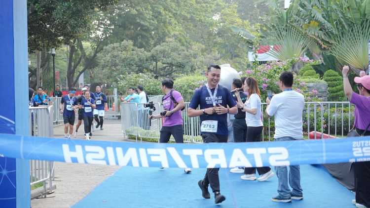 Race photo from KEMLU RUN 2025