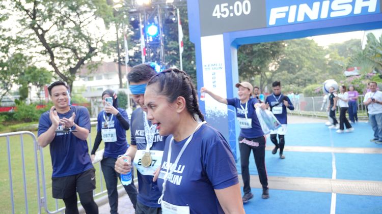 Race photo from KEMLU RUN 2025