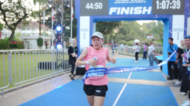 Race photo from KEMLU RUN 2025