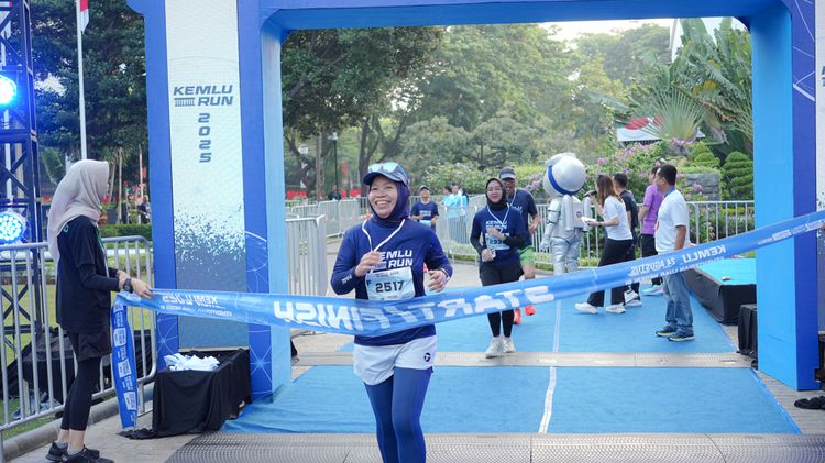 Race photo from KEMLU RUN 2025