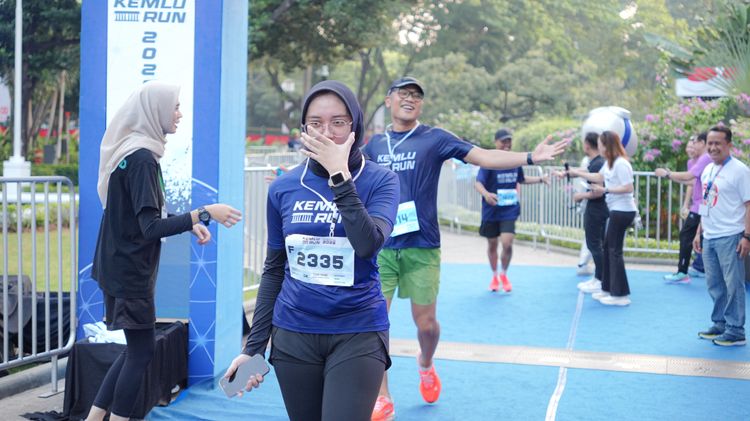 Race photo from KEMLU RUN 2025
