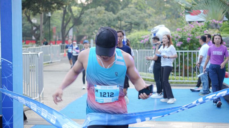 Race photo from KEMLU RUN 2025