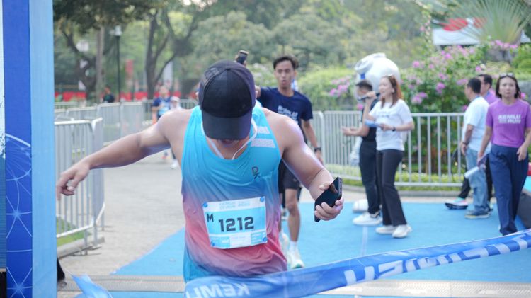 Race photo from KEMLU RUN 2025