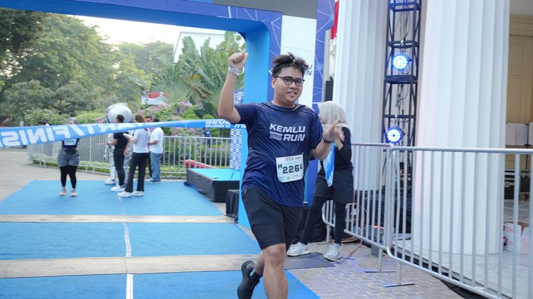 Race photo from KEMLU RUN 2025
