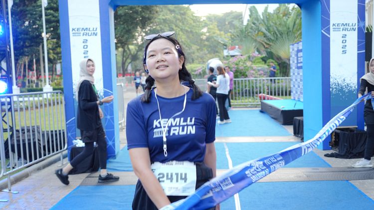 Race photo from KEMLU RUN 2025