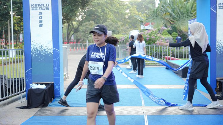 Race photo from KEMLU RUN 2025