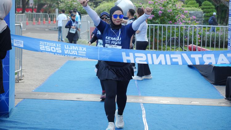 Race photo from KEMLU RUN 2025