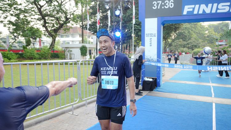 Race photo from KEMLU RUN 2025