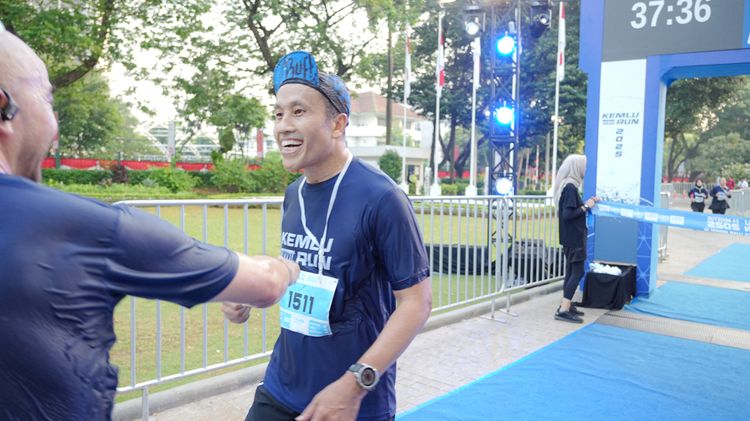 Race photo from KEMLU RUN 2025