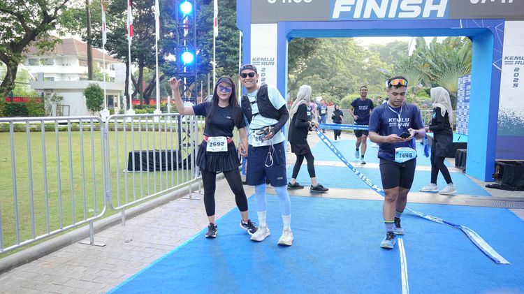 Race photo from KEMLU RUN 2025