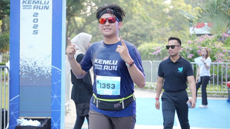 Race photo from KEMLU RUN 2025
