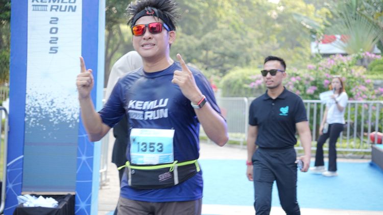 Race photo from KEMLU RUN 2025