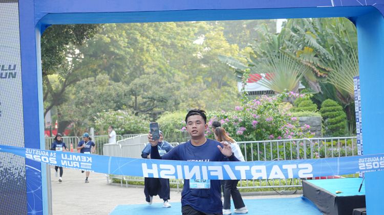 Race photo from KEMLU RUN 2025