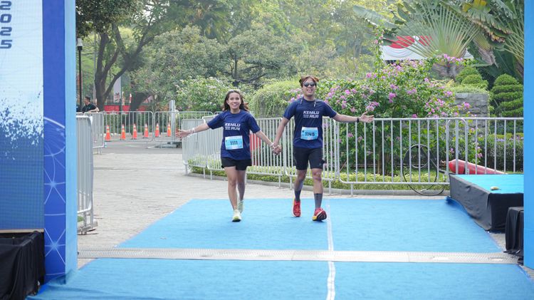 Race photo from KEMLU RUN 2025