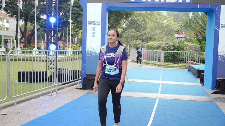 Race photo from KEMLU RUN 2025