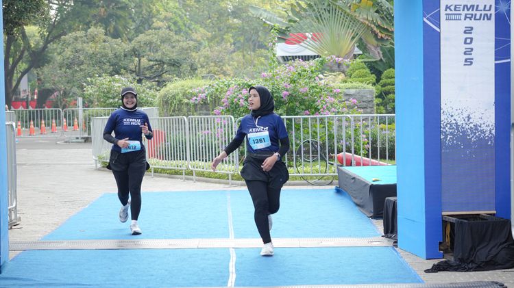Race photo from KEMLU RUN 2025