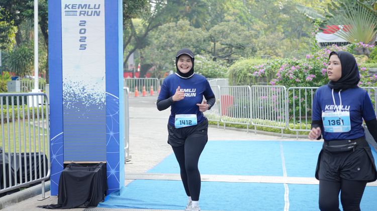 Race photo from KEMLU RUN 2025