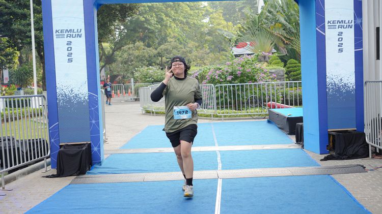 Race photo from KEMLU RUN 2025